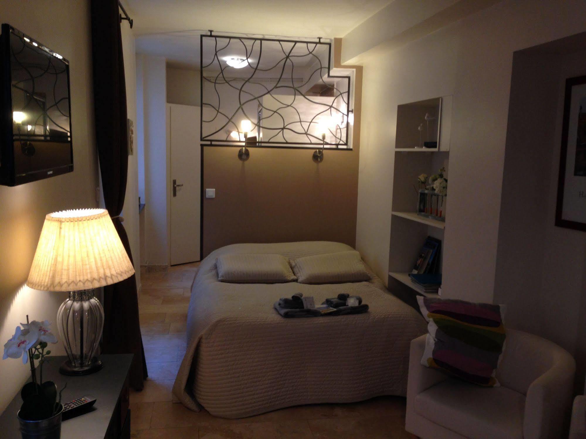 Parenthese Appartement Beaune  Buitenkant foto